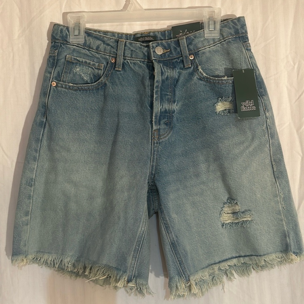 NWT Wild Fable High Rise Bermuda shorts Size 6/28 Waist blue denim jeans